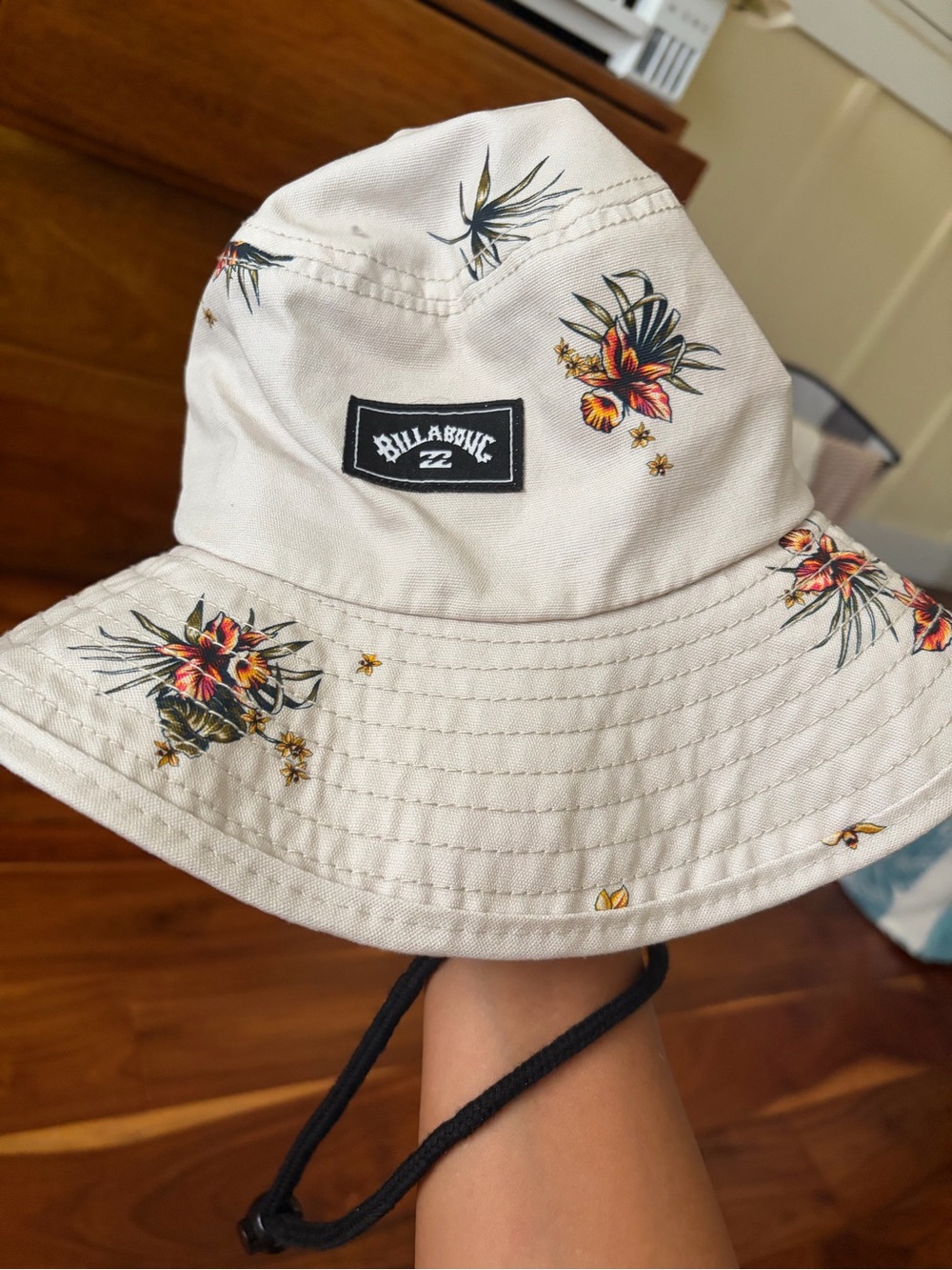 Billabong unisex cotton hat NWT